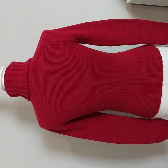Express red wool cashmere cable turtleneck chunky sweater EUC! - Picture 4 of 5